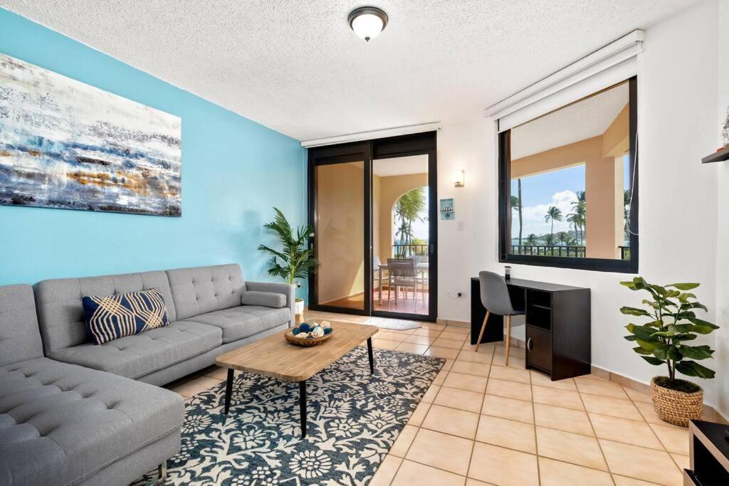 Beach Access + 3 Pools + Ocean Views - 2Br In Palmas - Sleeps 7 Apartamento Humacao Exterior foto