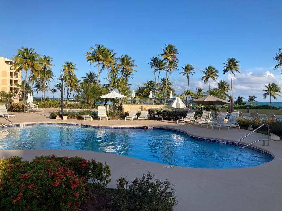 Beach Access + 3 Pools + Ocean Views - 2Br In Palmas - Sleeps 7 Apartamento Humacao Exterior foto