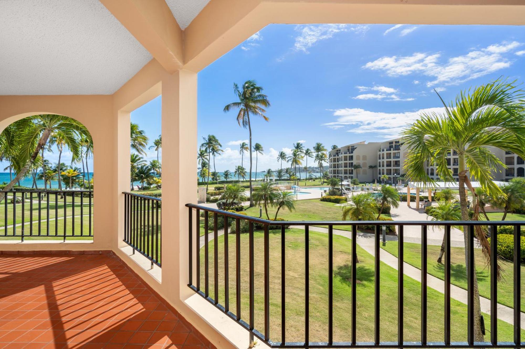 Beach Access + 3 Pools + Ocean Views - 2Br In Palmas - Sleeps 7 Apartamento Humacao Exterior foto